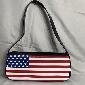 New without tags American Flag Red, White, Blue Patriotic Shoulder Handbag